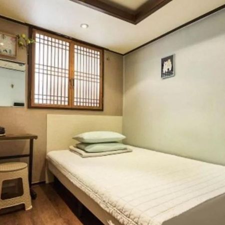 Red Panda Hotel Seoul Eksteriør billede